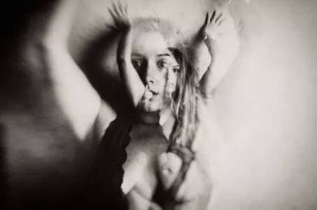 Summers VonHesse / summers.vonhesse / summersvonhesse nude photo #0126