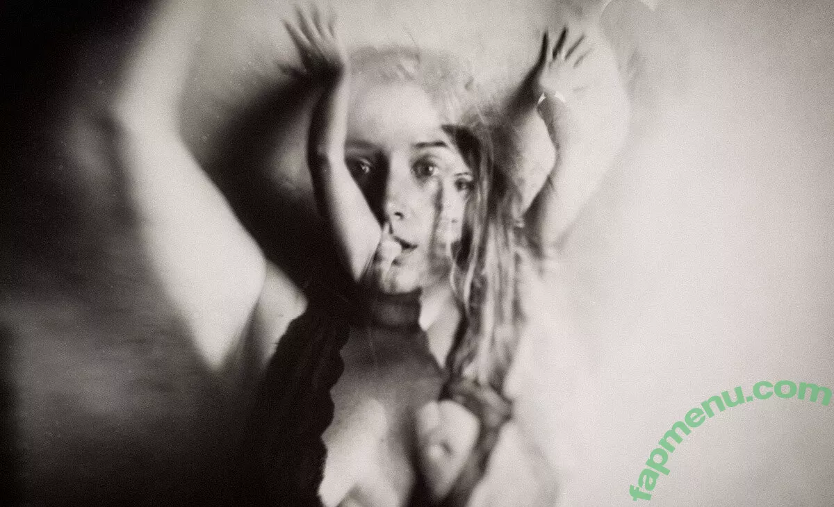 Summers VonHesse nude photo #0126 (summers.vonhesse / summersvonhesse)