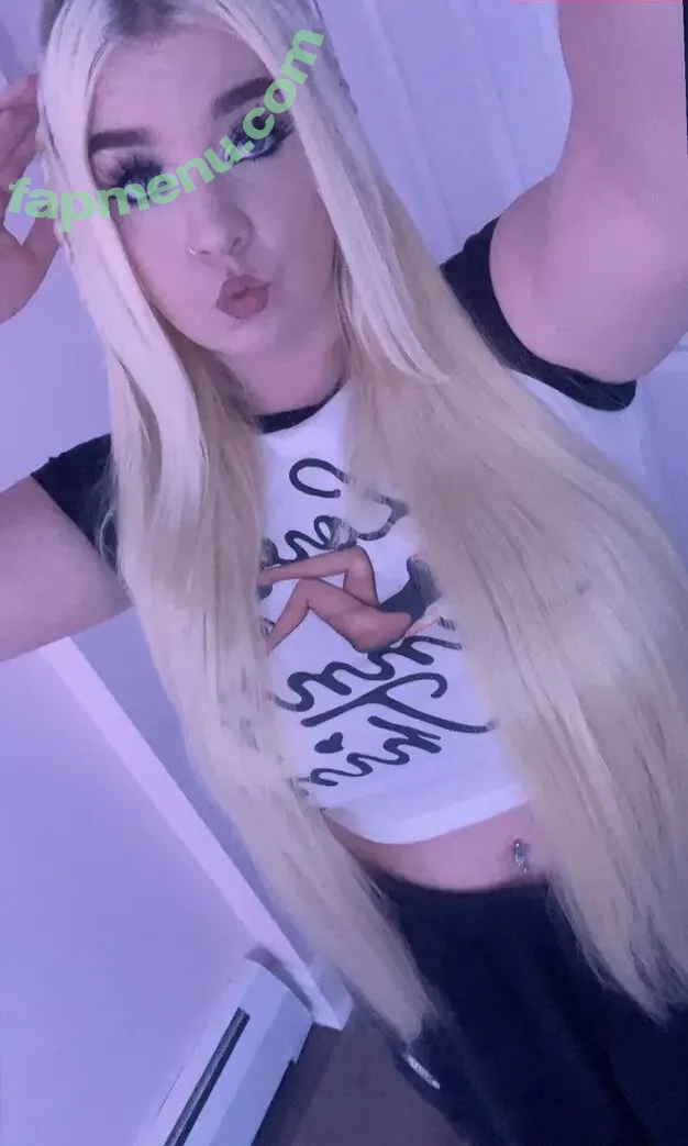 sunbunnysage nude photo #0001 (trapbabymoney)