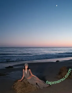 Sunjos asmr / Sunee / sunneebuilds / suunjos nude photo #0061