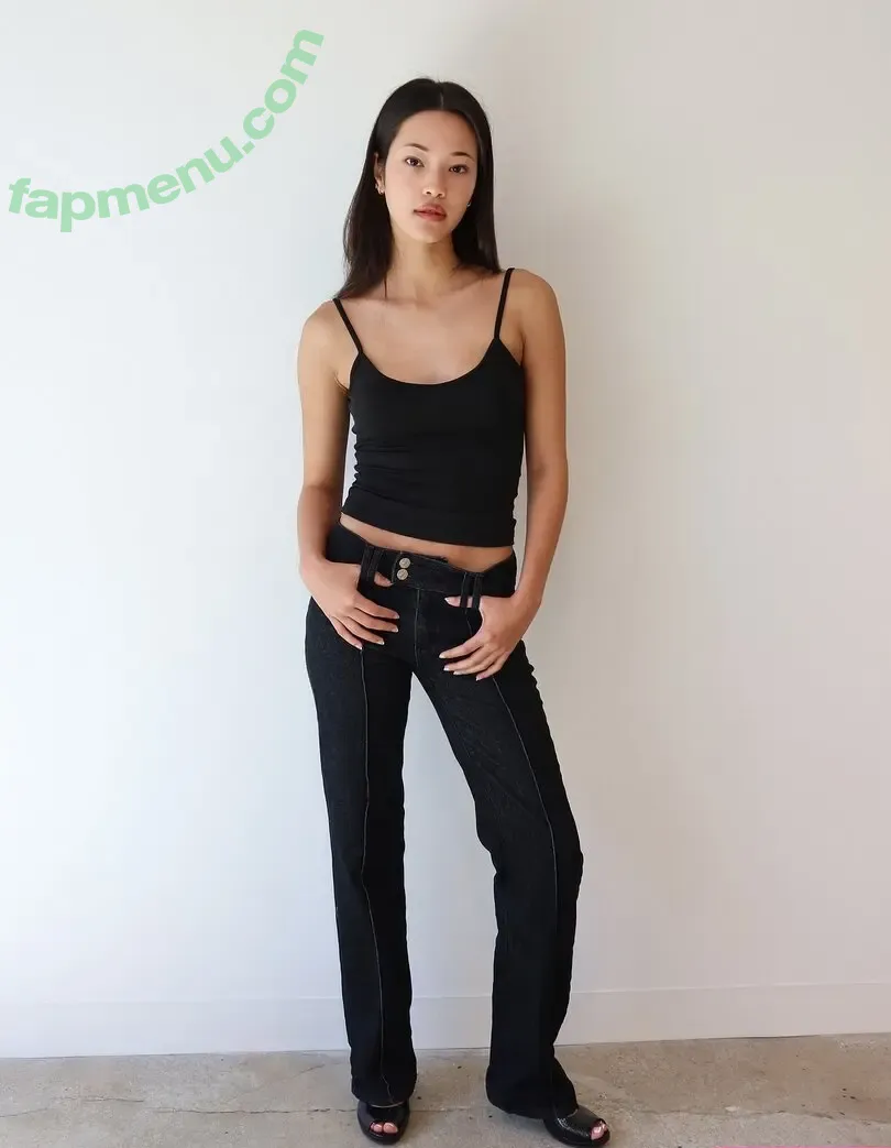 Sunjos asmr nude photo #0033 (Sunee / sunneebuilds / suunjos)