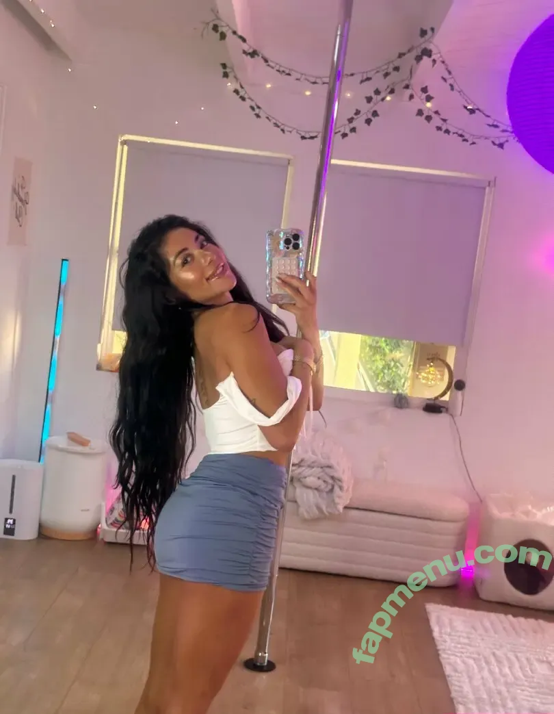 sunkisseddivinedreamxo nude photo #0009 (sunkisseddivinedream)