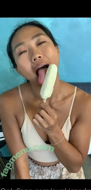 SunKissedMia / sunkissed.mia nude photo #0007
