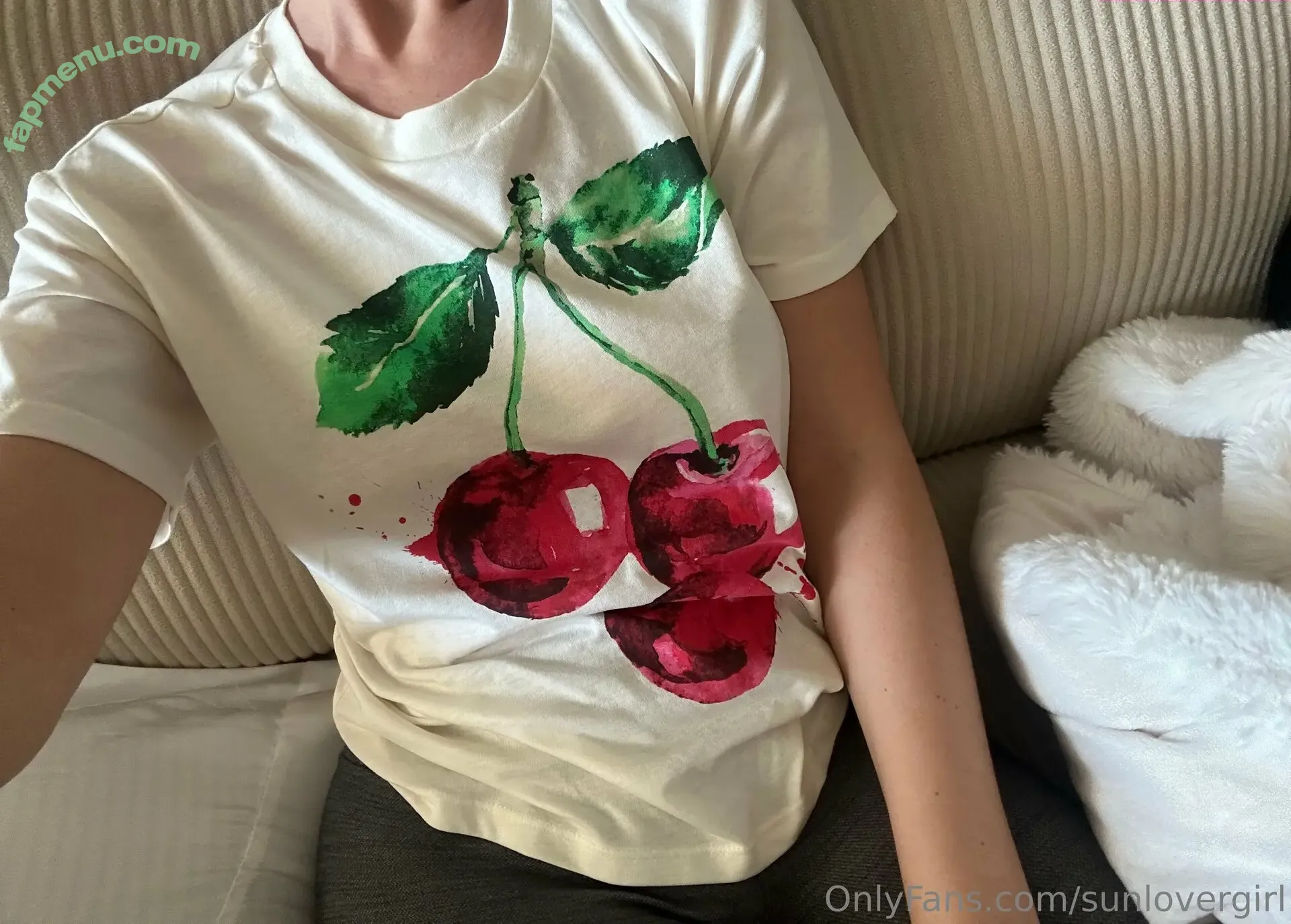 sunlovergirl nude photo #0019 (sunlover270)
