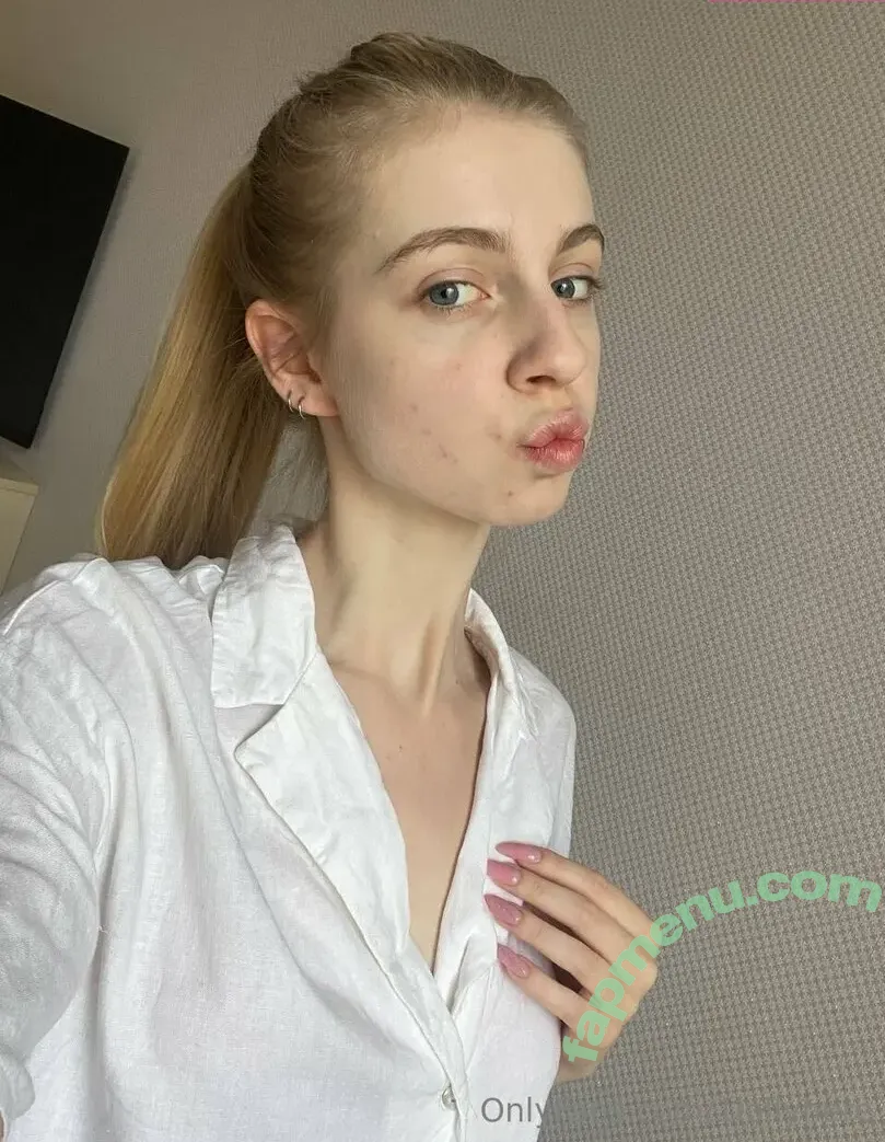 Sunnerylolly nude photo #0366 (LollySunnery / sunneryjames)