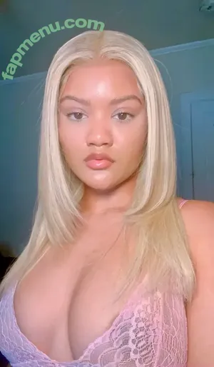  nude photo #0009