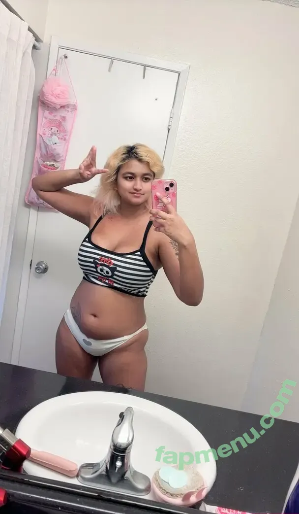 suuberrymxlk nude photo #0127 (suuberrymxlk)