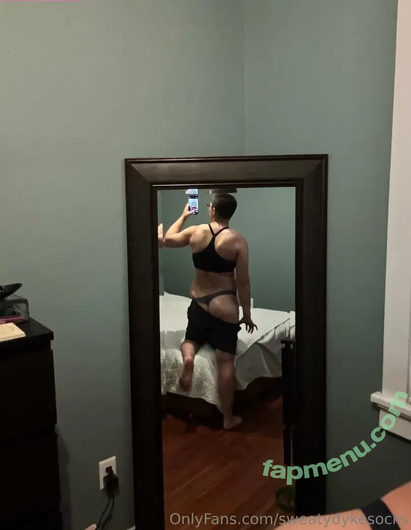 sweatydykesocks nude photo #0076 (sweatystickysweet)