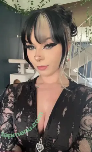  nude photo #0004