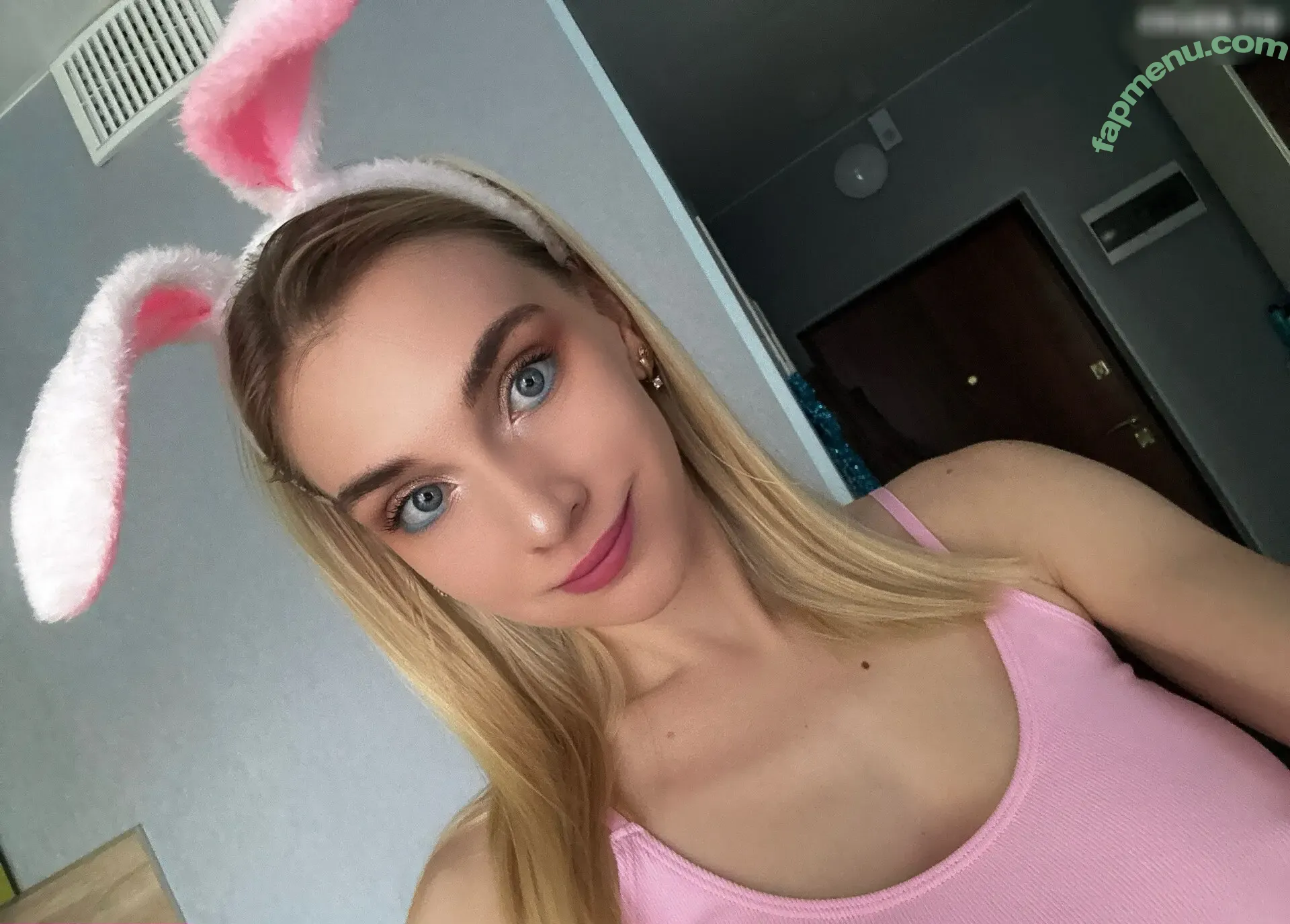 Sweetiebelle nude photo #0043 (Sweetiebelle)