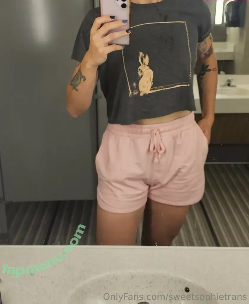 sweetsophietrans nude photo #0004 (realsweetsophia)