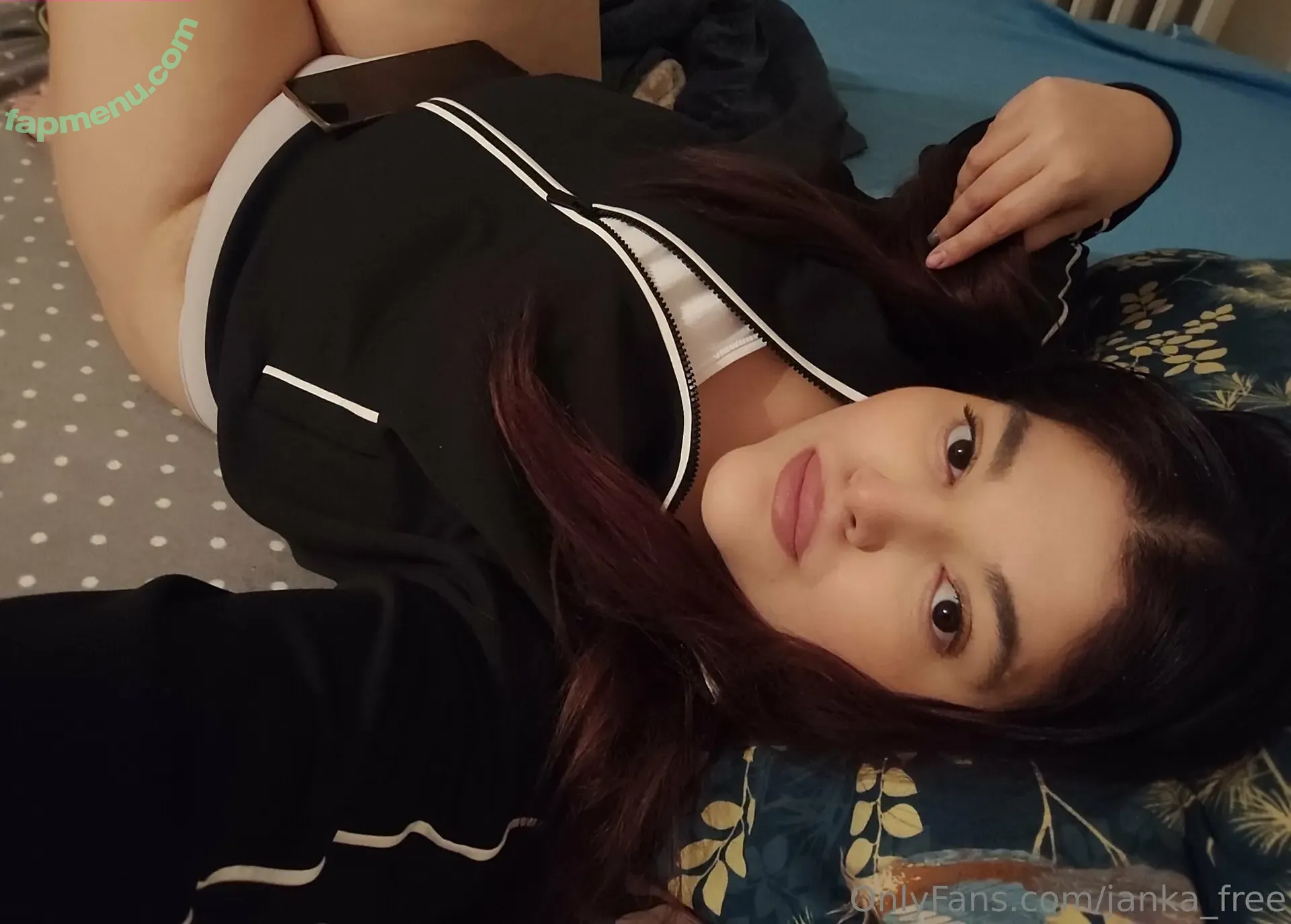 sweett_jjenny nude photo #0012 (sweet__jenni)