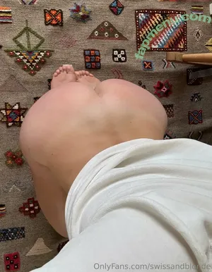  nude photo #0008