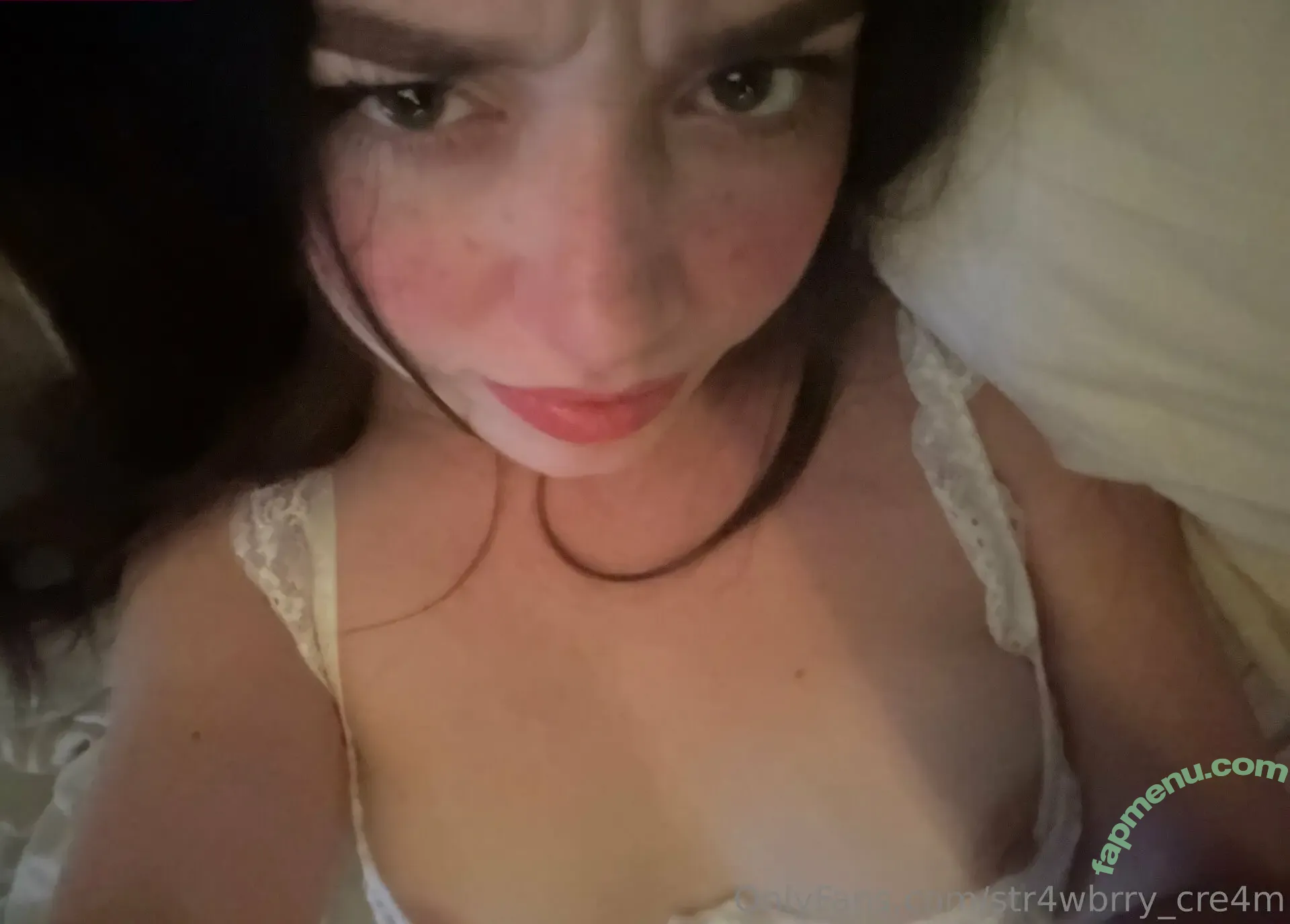 Swoftlena nude photo #0018 (Calenaxx / Slumberousgf)