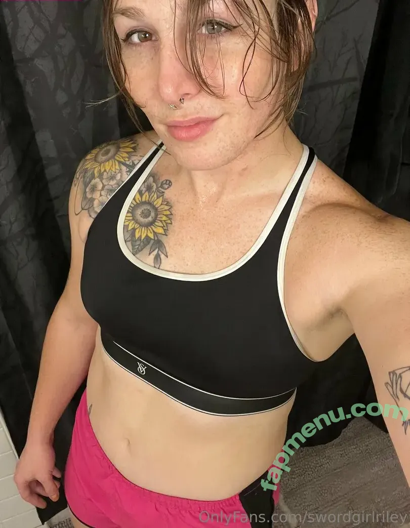 swordgirlriley nude photo #0007 (swordgirlriley)