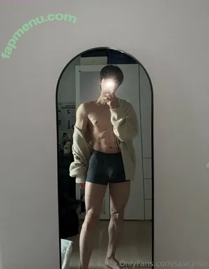  nude photo #0001