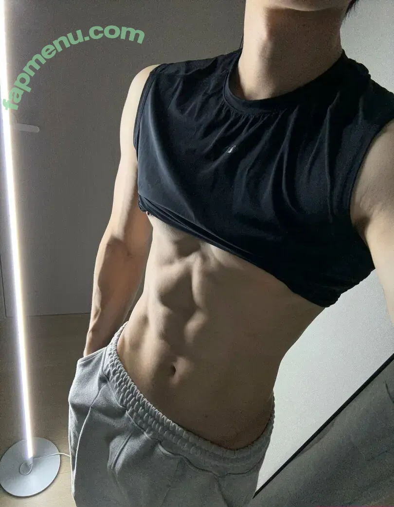 sxwgmin nude photo #0018 (sxwgmin)
