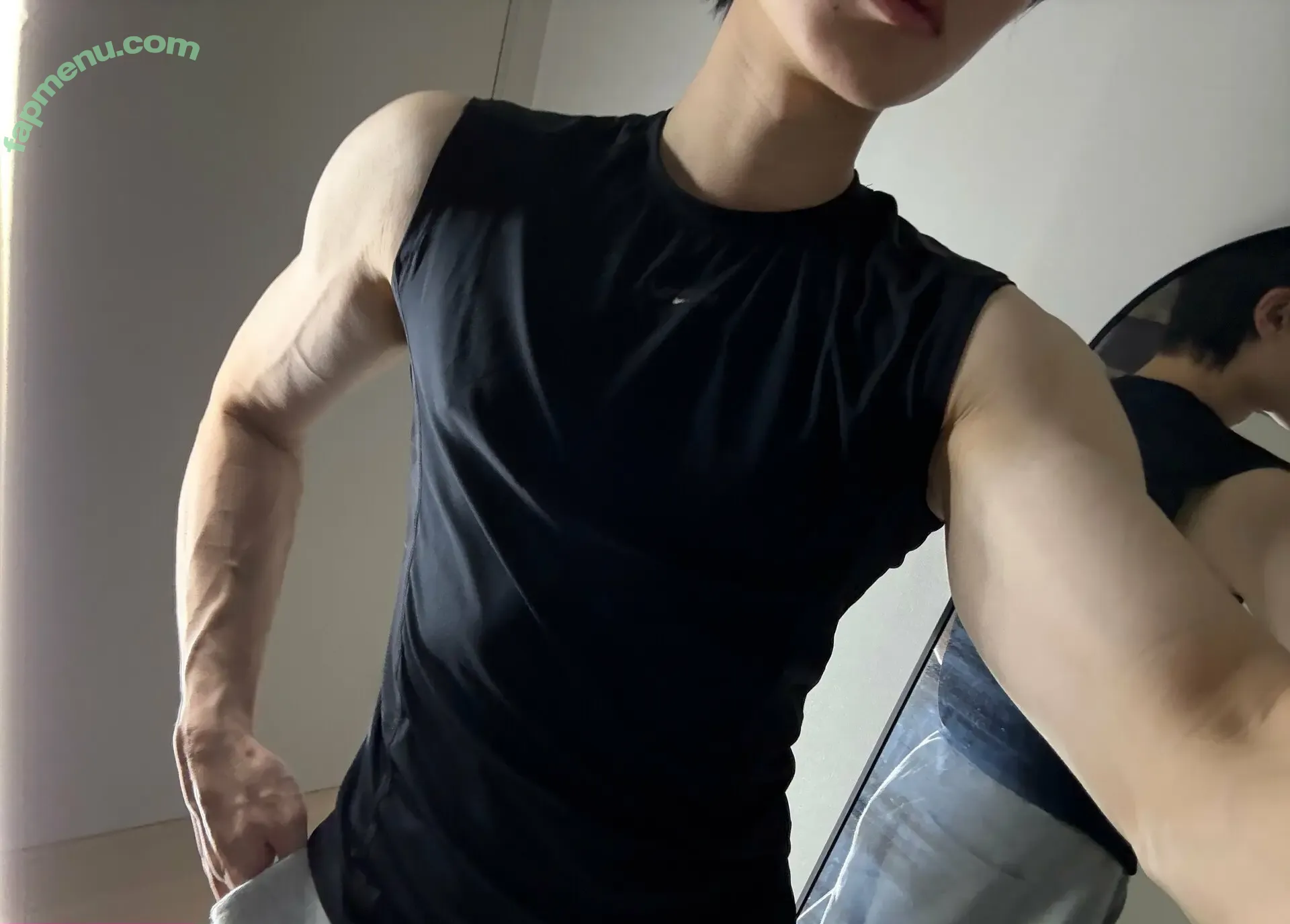 sxwgmin nude photo #0020 (sxwgmin)