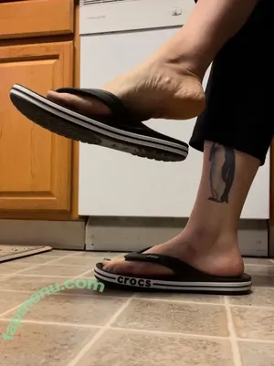 sxysolesofv / wrinkled_sole_snatcher nude photo #0007