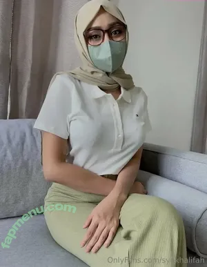 syakhalifah / syairahshahid nude photo #0003