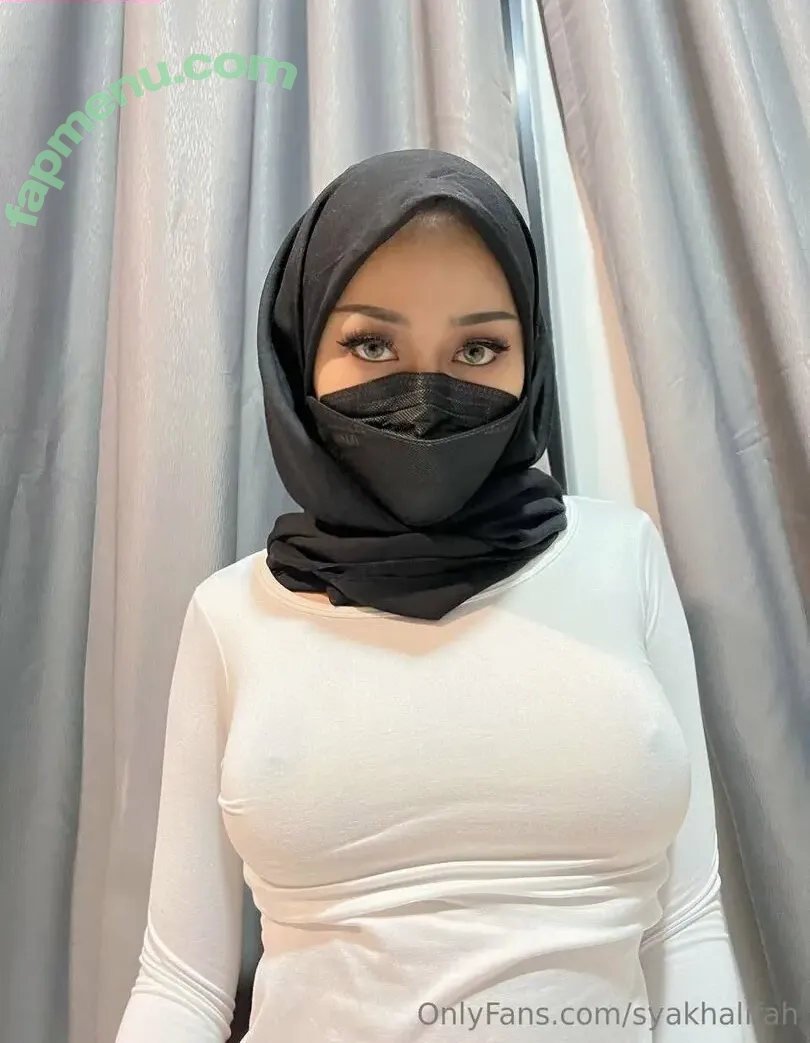 syakhalifah nude photo #0007 (syairahshahid)
