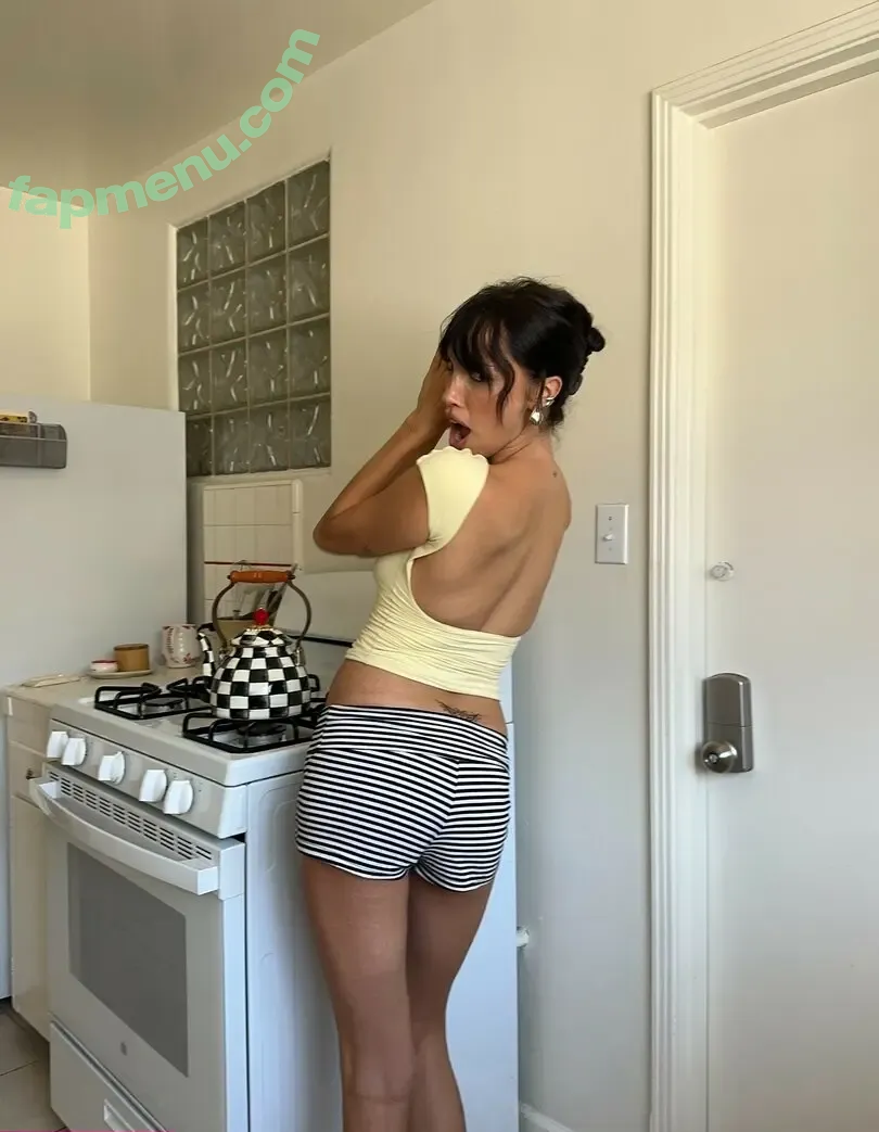 Syd Taylor nude photo #0032 (sydneyy.taylor / sydtherockerkid)