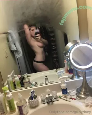 Sydney Goins / go.syd / sydgoins nude photo #0007