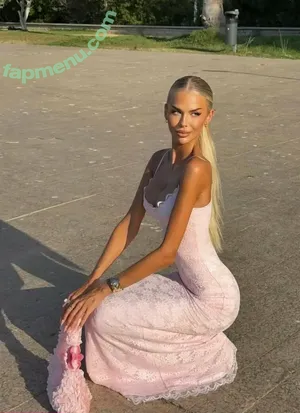sylvija / sylvijaa nude photo #0050