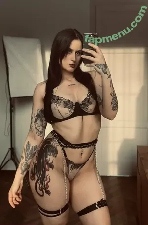  nude photo #0001