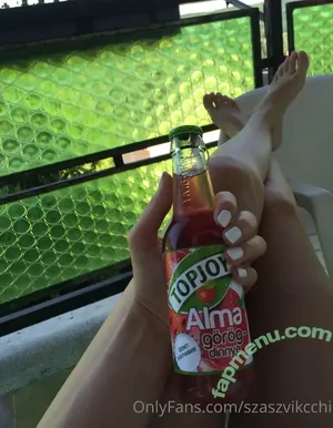  nude photo #0007