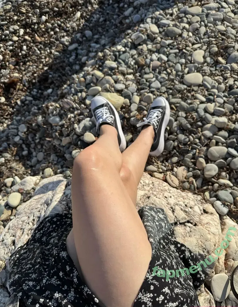 szaszvikcchi nude photo #0006 (szaszvikcchi)