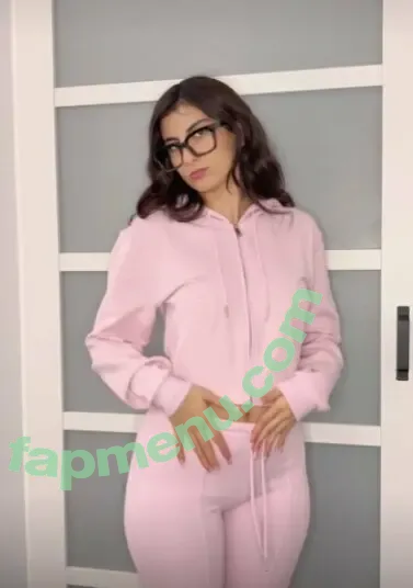 tabaardestani nude photo #0067 (tabaardestani)