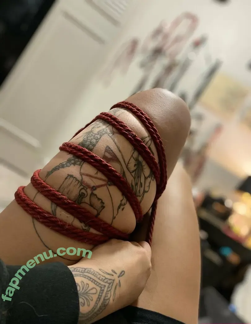taelorgang nude photo #0029 (taelorgang_)