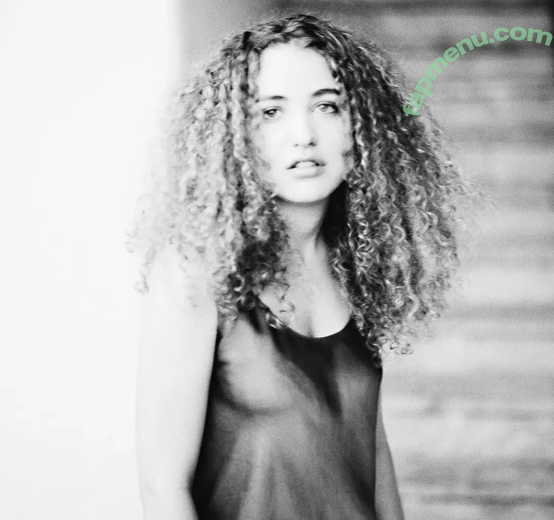Tal Wilkenfeld nude photo #0007 (Tal Wilkenfeld)