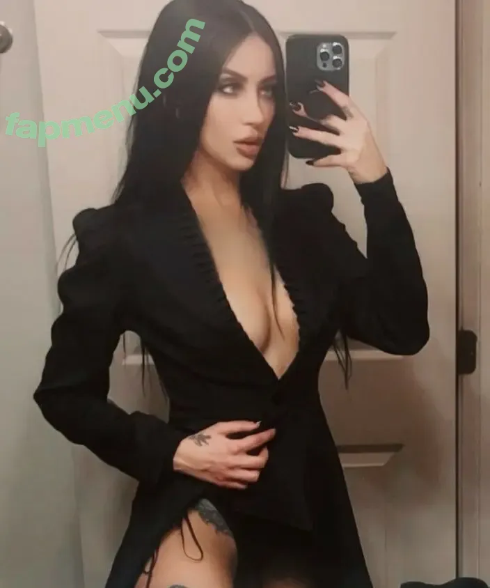 Talia Palazzo nude photo #0017 (talia.palazzo)