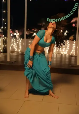 Tamanna Bhatia / tamannaahspeaks nude photo #0110