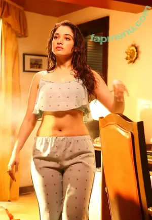 Tamanna Bhatia / tamannaahspeaks nude photo #0134