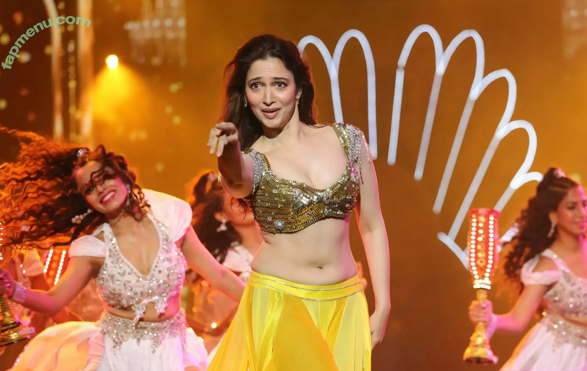 Tamanna Bhatia nude photo #0086 (tamannaahspeaks)
