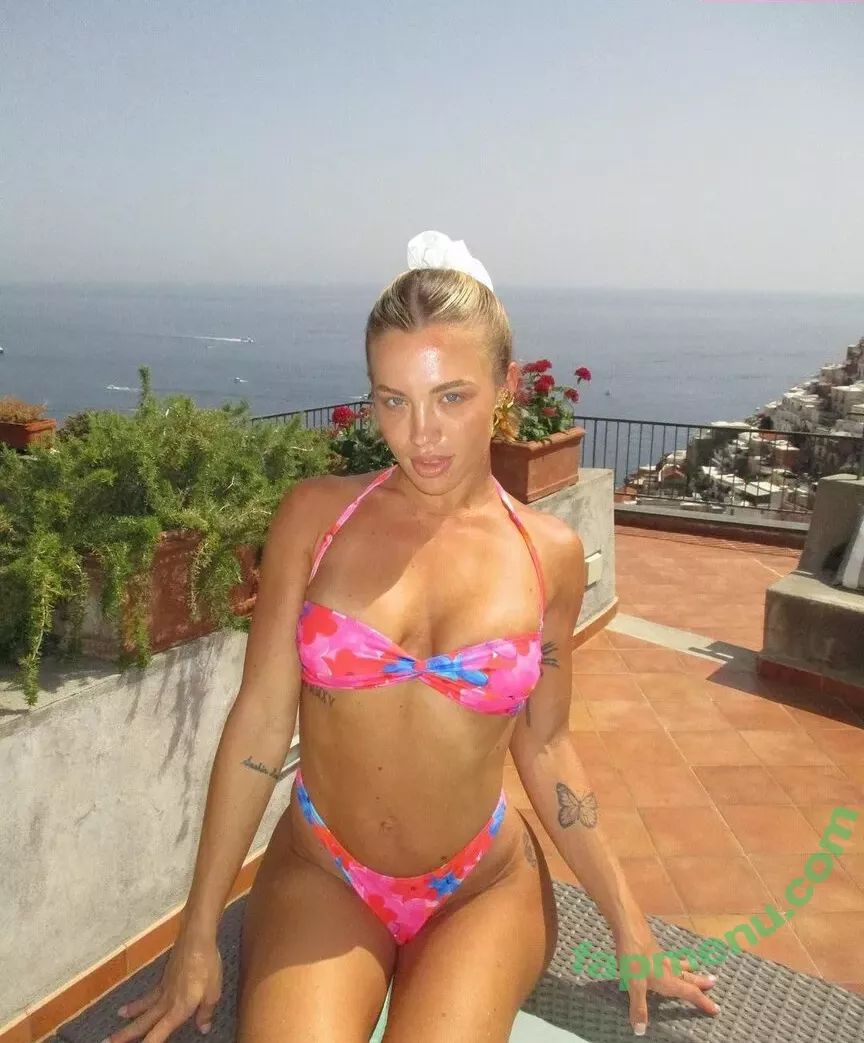 Tammy Hembrow nude photo #0244 (tammyhembrow)