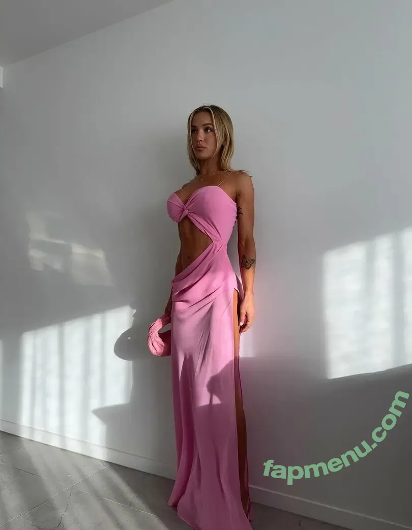 Tammy Hembrow nude photo #0578 (tammyhembrow)