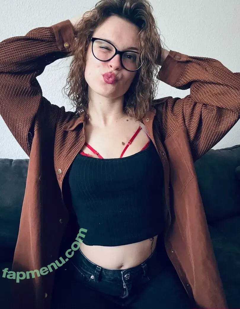 tanjanovak nude photo #0005 (tanja__novak__)