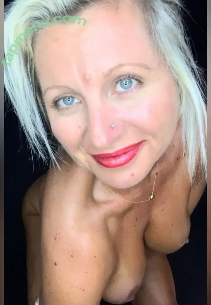 Tanning Krissi nude photo #0001 (TKrissi77985 / tanning_krissi127)