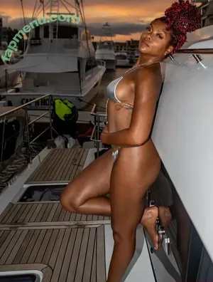  nude photo #0008