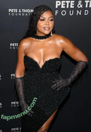 Taraji P. Henson / tarajiphenson nude photo #0273