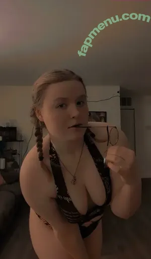 tarbear78 / tareebearr nude photo #0004