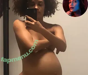  nude photo #0004