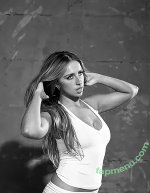 Tate McRae / tatemcrae / u41351078 nude photo #2101