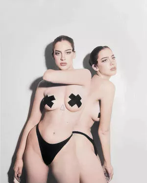 Tati Bruening / Illumitati / illumitatiana / taticabral13 nude photo #0001