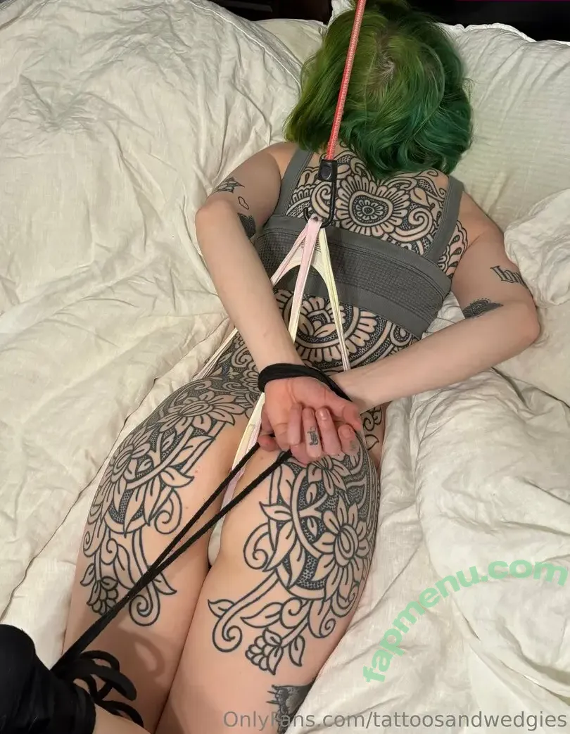 tattoosandwedgies nude photo #0004 (tattoosandwedgies)