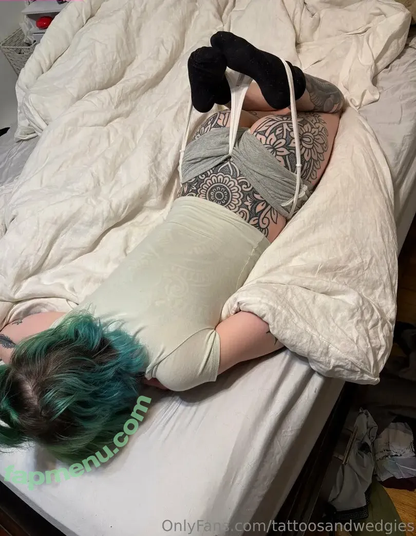 tattoosandwedgies nude photo #0011 (tattoosandwedgies)